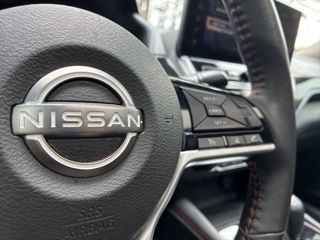 Used 2023 Nissan Altima 2.5 SR w/ SR Premium Package image 28