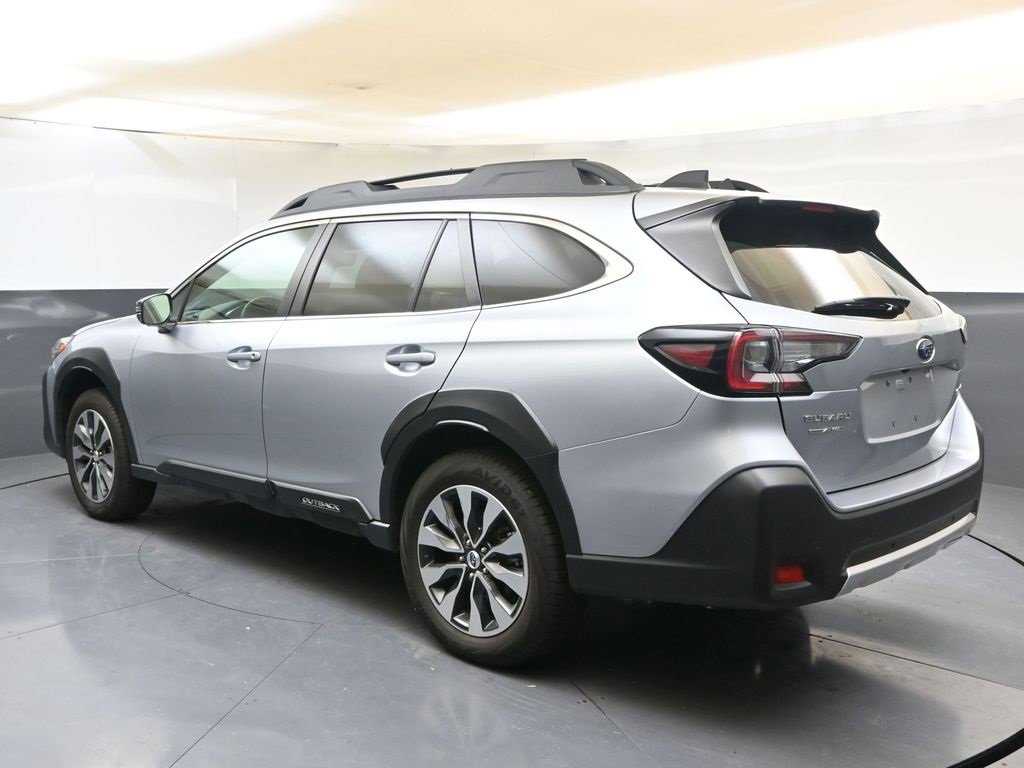 Certified 2024 Subaru Outback Limited image 3
