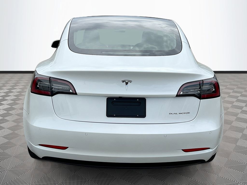 Used 2022 Tesla Model 3 Long Range AWD/4WD image 6