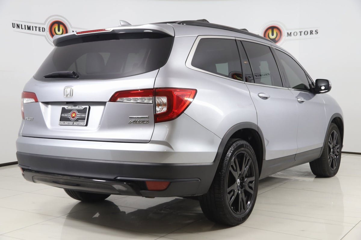 Used 2021 Honda Pilot Special Edition image 3