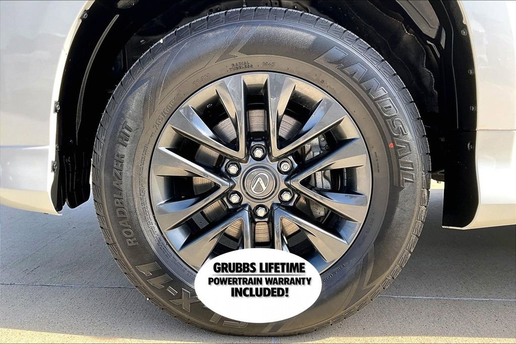 Used 2023 Lexus GX 460 Premium w/ Premium Package image 11