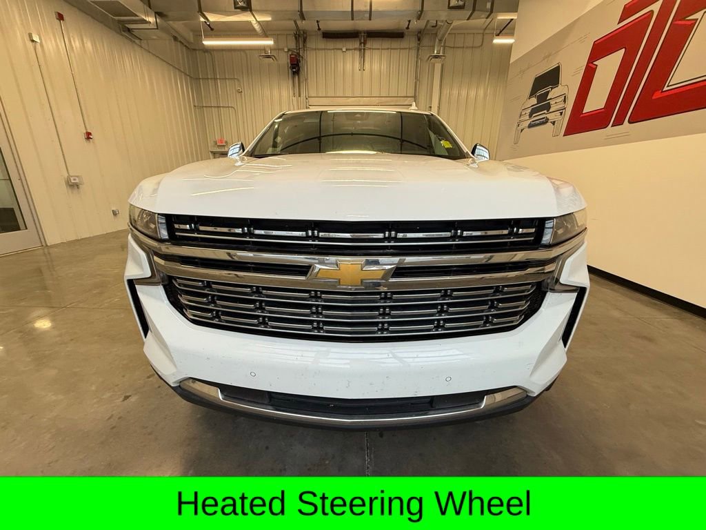 Used 2023 Chevrolet Suburban Premier image 13