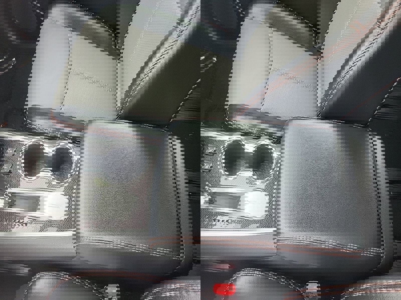 Used 2020 Nissan Pathfinder SL image 23