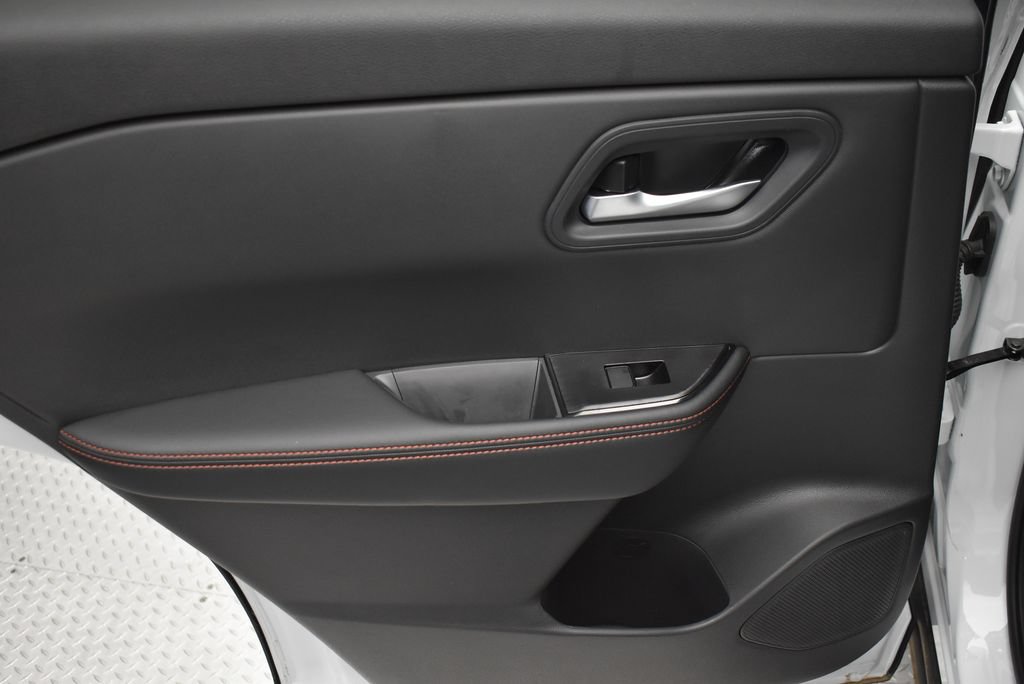 New 2026 Nissan Rogue SV AWD/4WD image 33