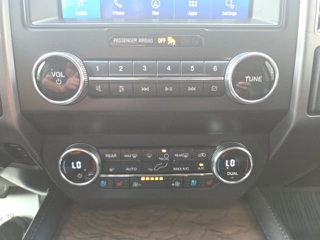 Used 2020 Ford Expedition Platinum AWD/4WD image 27