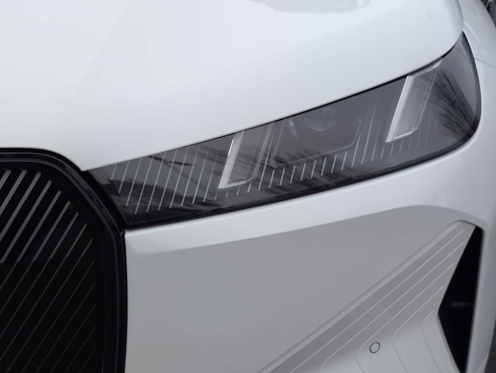 New 2026 BMW iX xDrive45 image 11