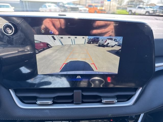 Used 2025 Chevrolet Equinox LT FWD image 31