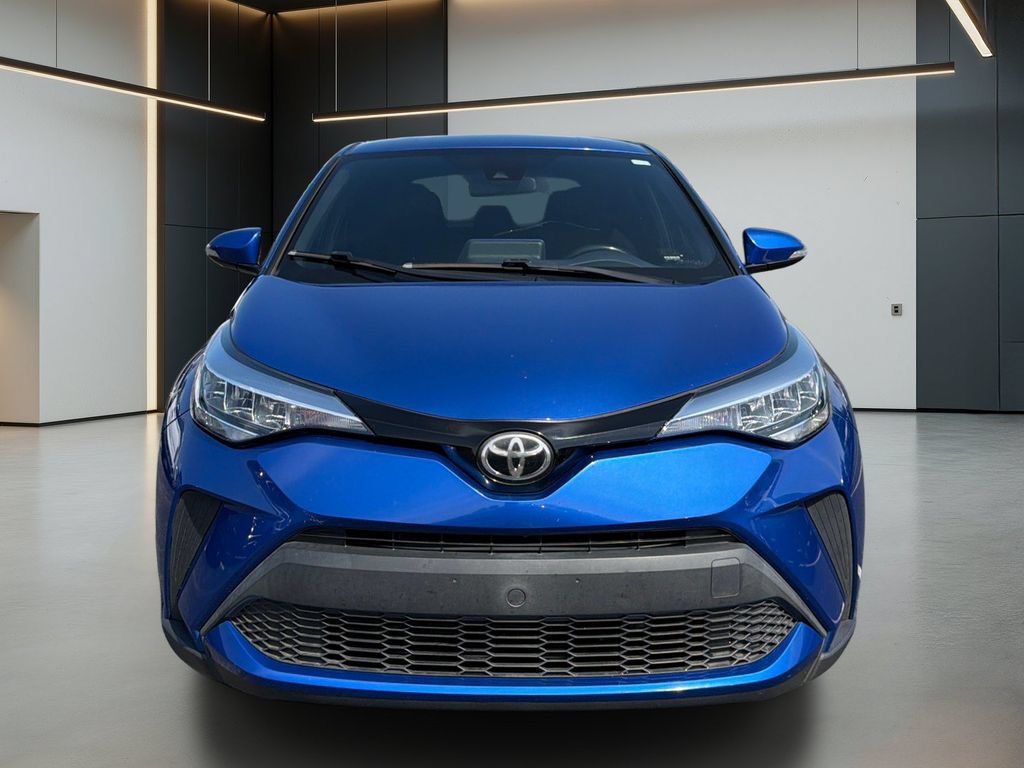 Used 2020 Toyota C-HR XLE FWD image 9