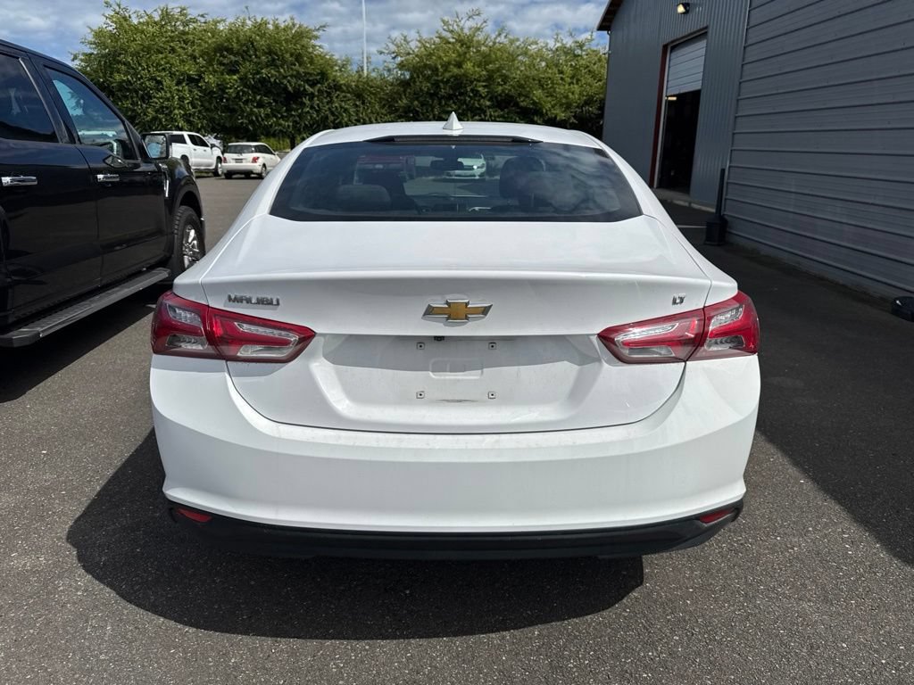 Used 2022 Chevrolet Malibu LT FWD image 3