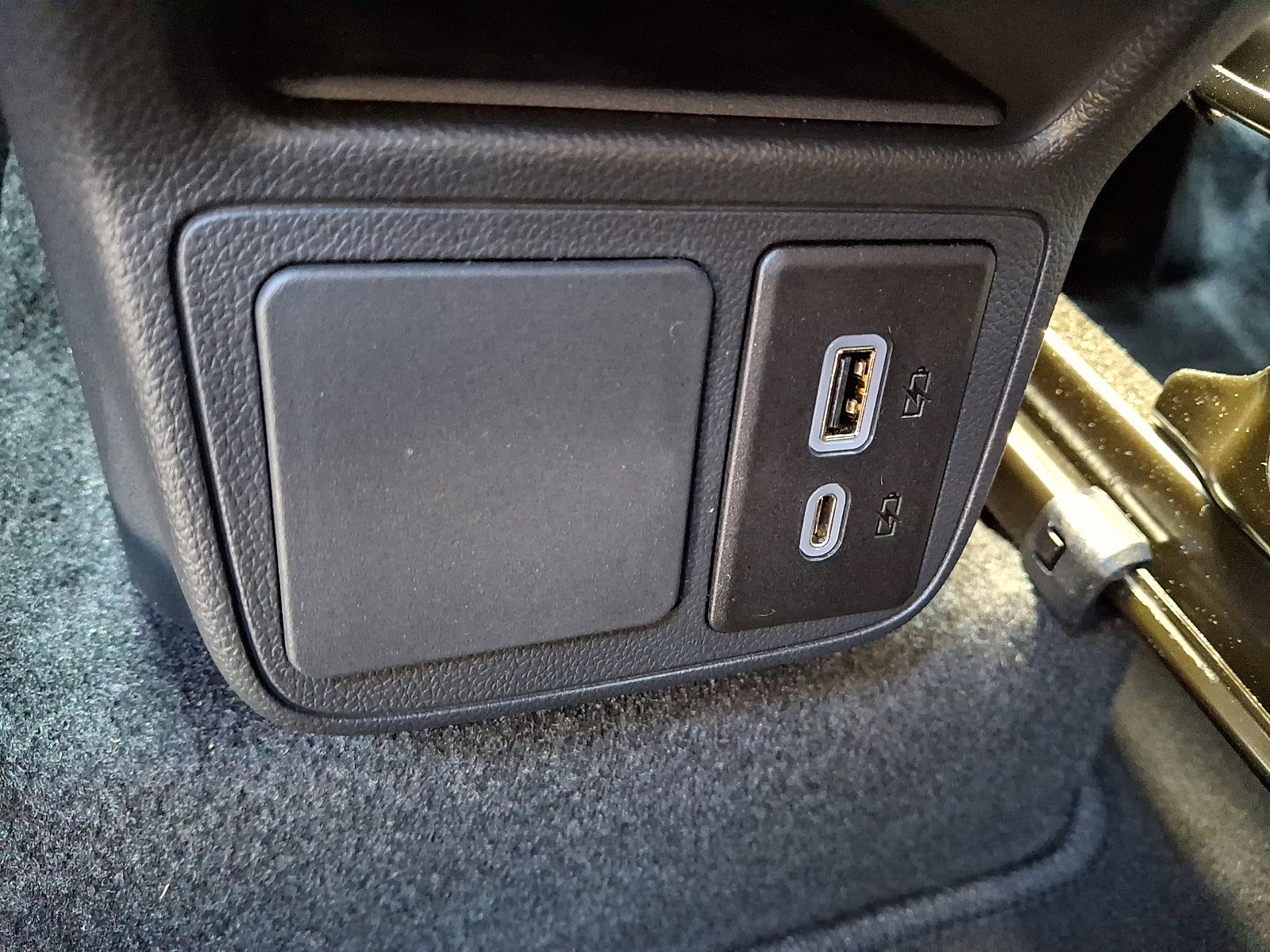 Used 2023 Buick Encore GX Select w/ Safety Package II FWD image 11
