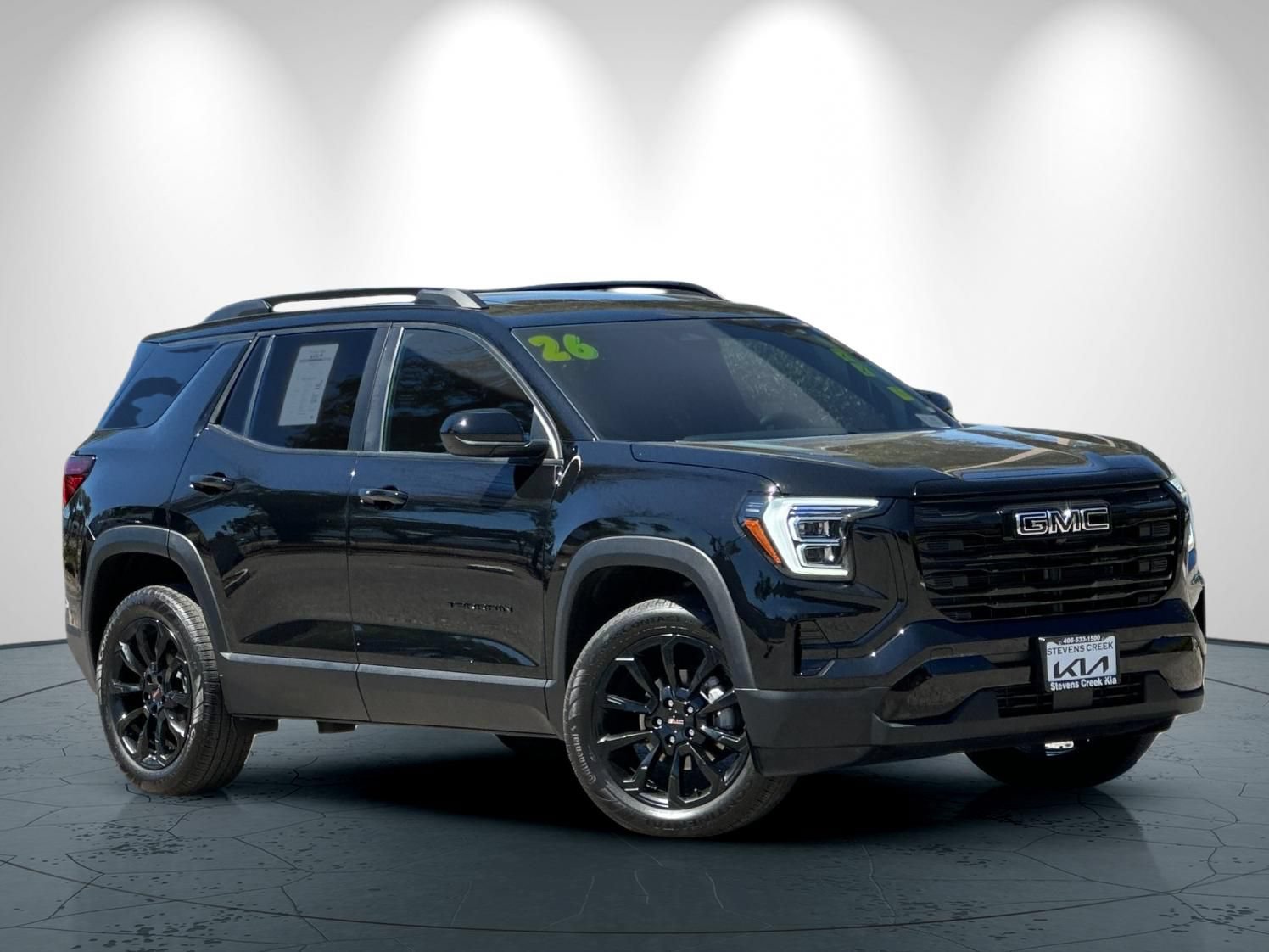 Used 2026 GMC Terrain Elevation w/ Elevation Premium Package AWD/4WD image 2