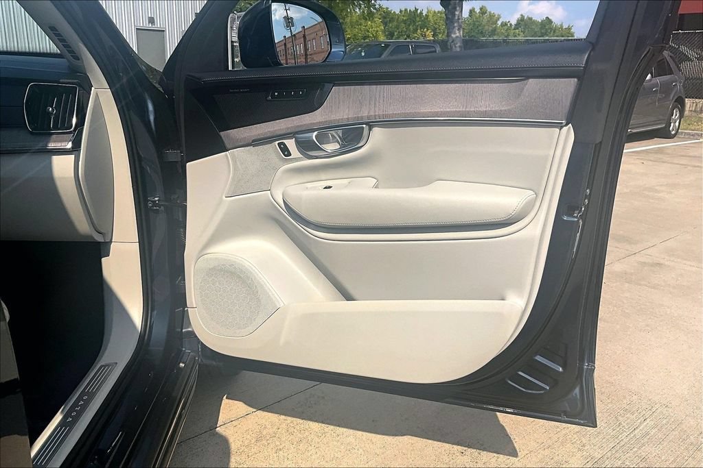 Certified 2026 Volvo XC90 B6 Ultra AWD/4WD image 25