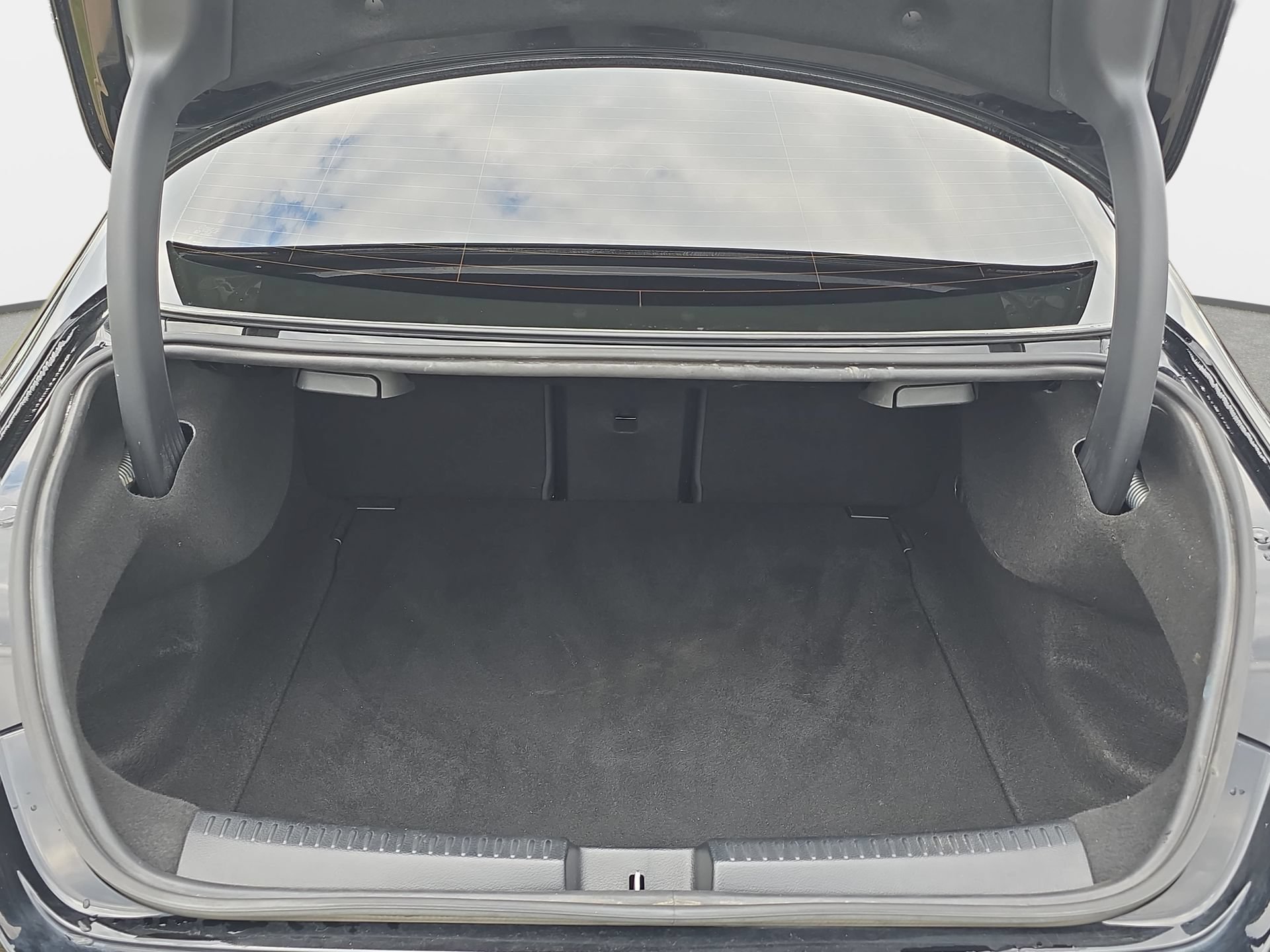 Used 2023 Mercedes-Benz CLA 250 4MATIC image 12