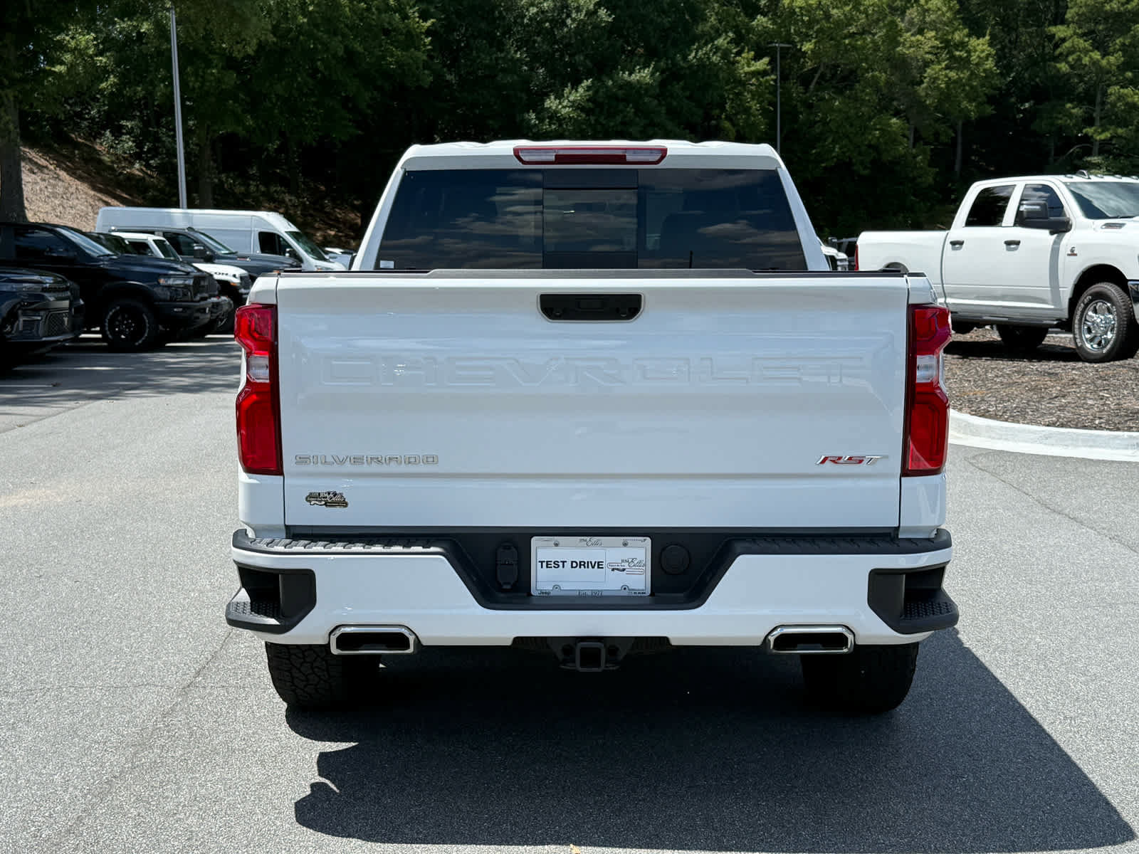 Used 2024 Chevrolet Silverado 1500 RST w/ Convenience Package II AWD/4WD image 4