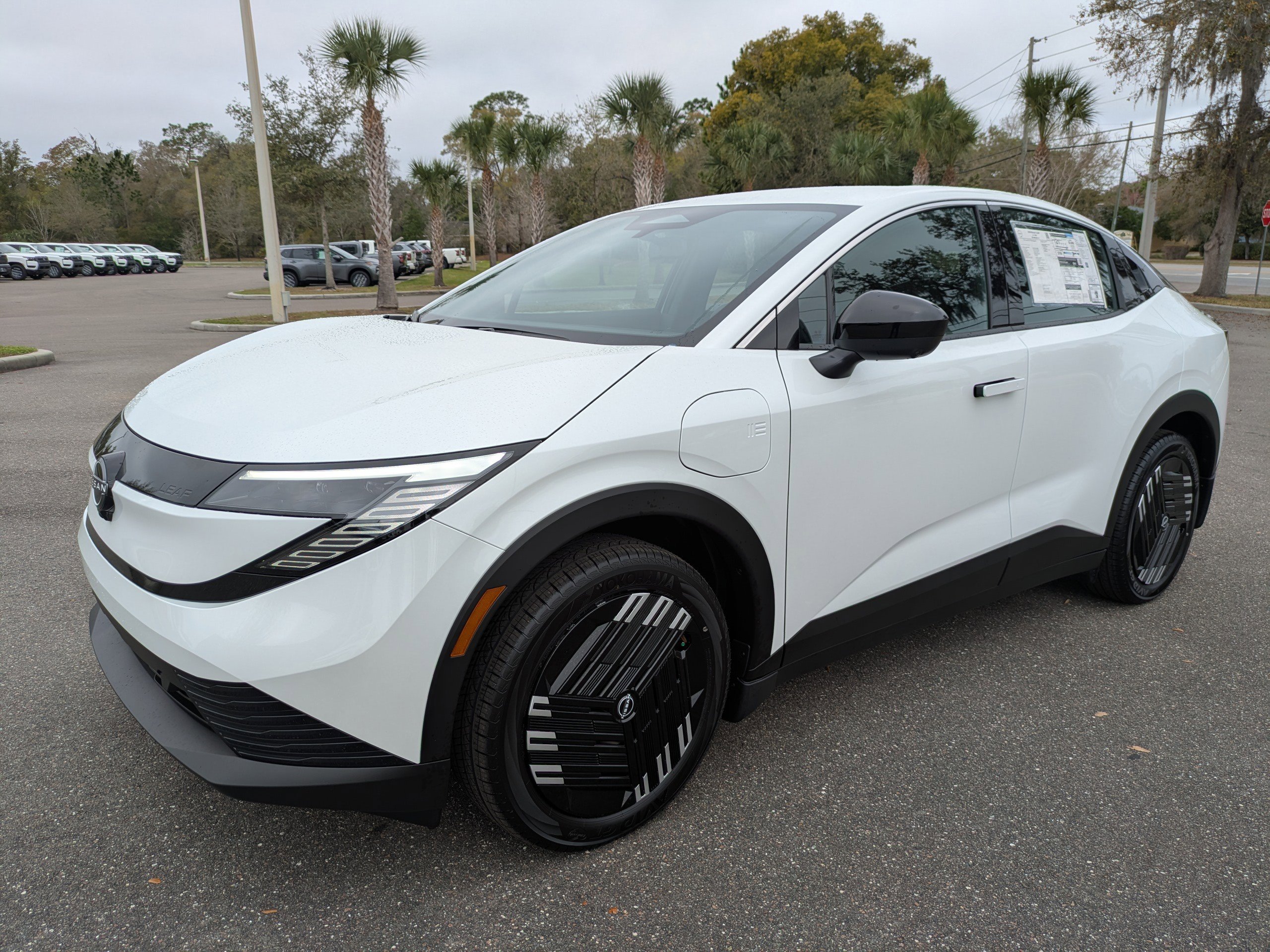 New 2026 Nissan Leaf image 8