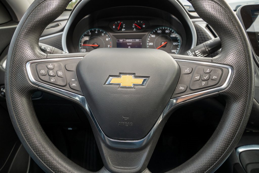 Used 2023 Chevrolet Malibu LT image 17