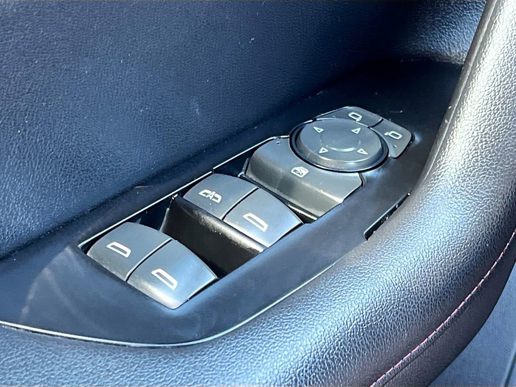 Used 2020 Chevrolet Blazer RS image 18