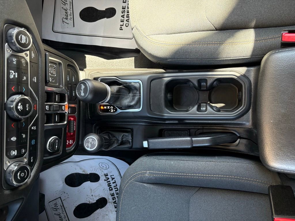 Used 2025 Jeep Wrangler Willys 4xe image 36