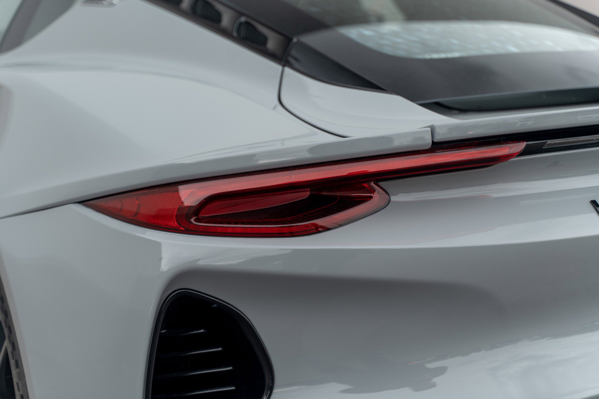 New 2026 Lotus Emira SE image 15