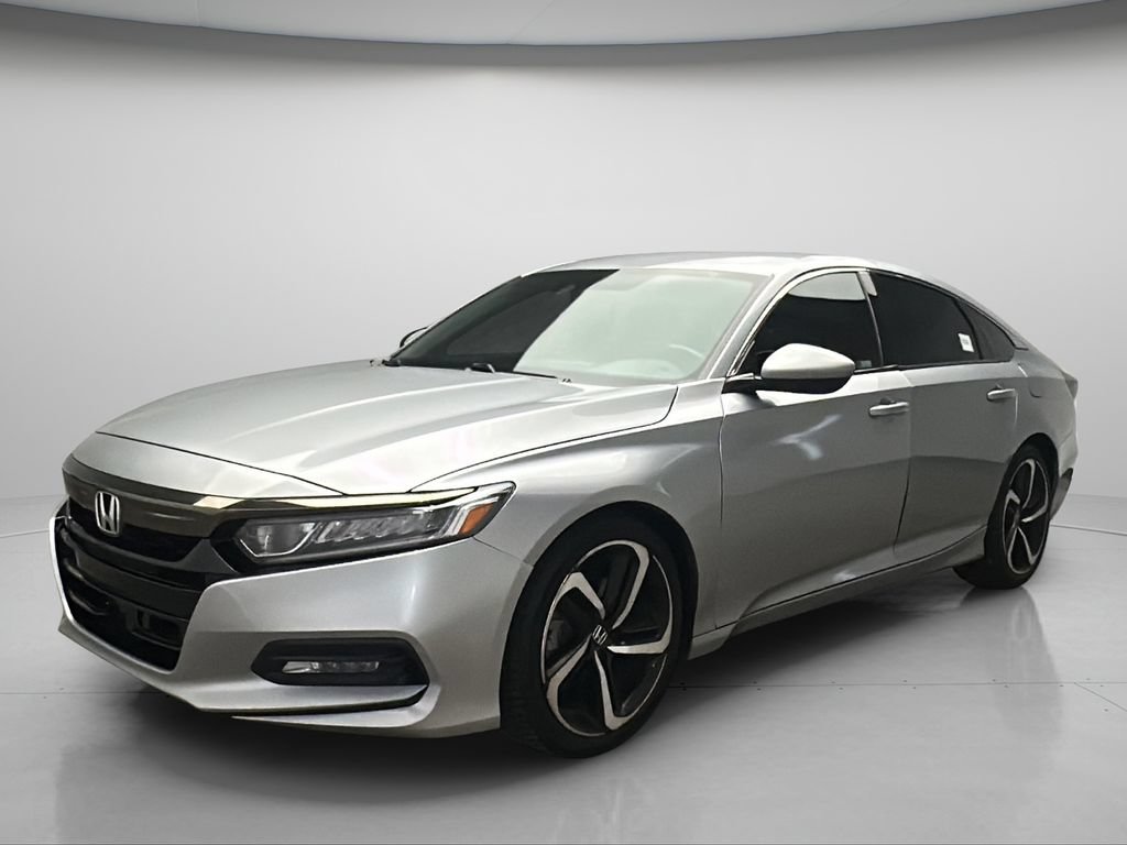 Used 2019 Honda Accord Sport image 2