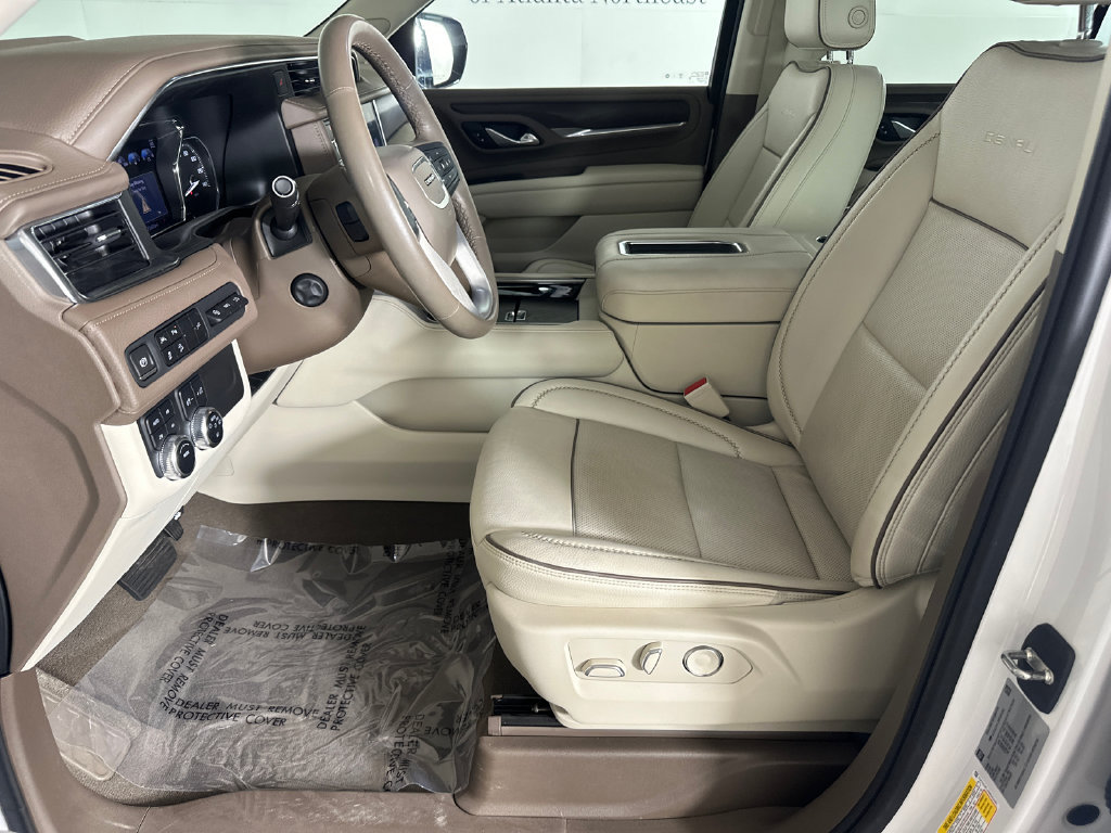 Used 2021 GMC Yukon XL Denali AWD/4WD image 9