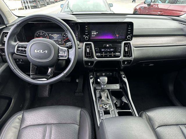 Used 2023 Kia Sorento X-Line EX image 14