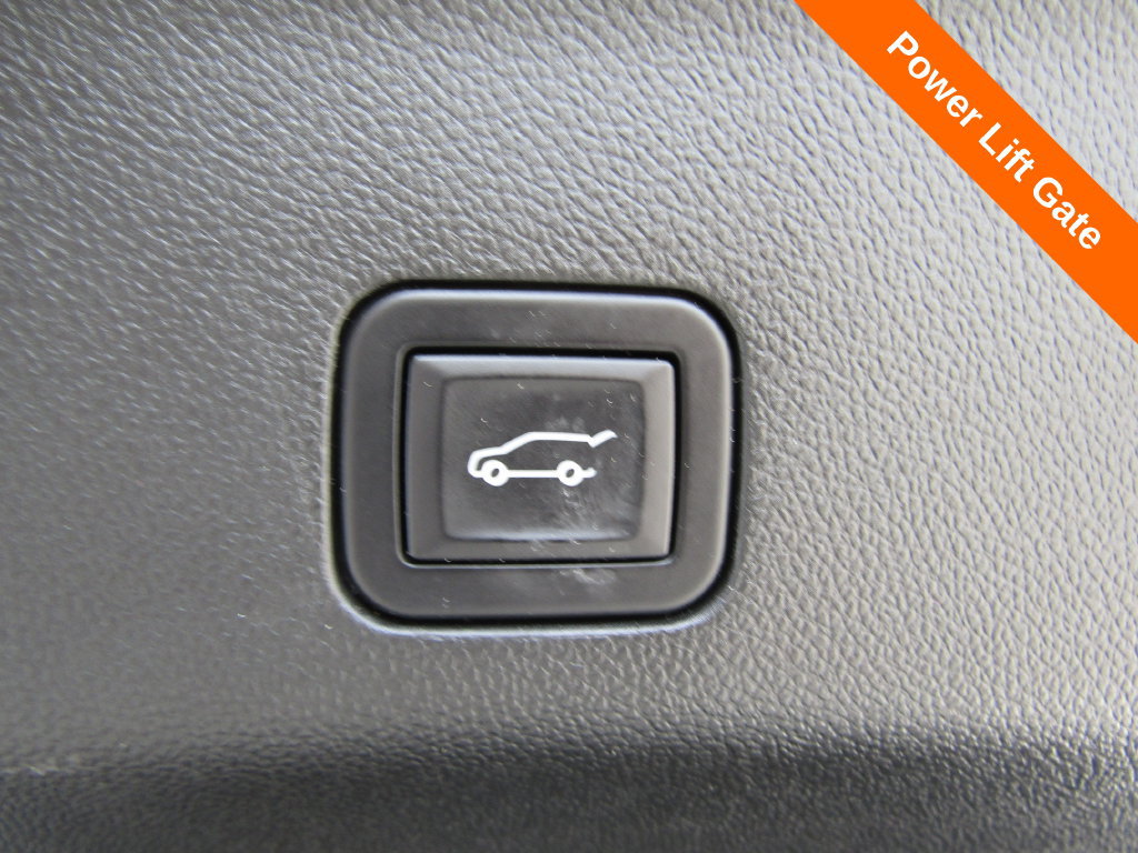 Used 2024 Chevrolet Tahoe High Country AWD/4WD image 28