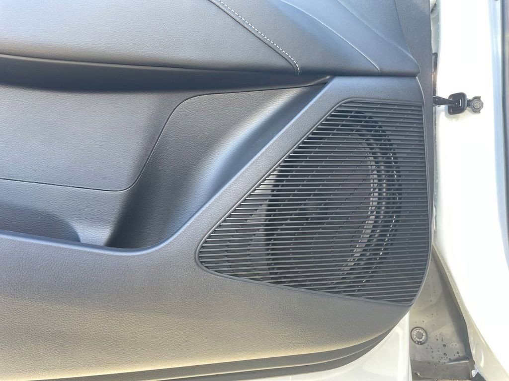 New 2025 Nissan Murano SL image 15