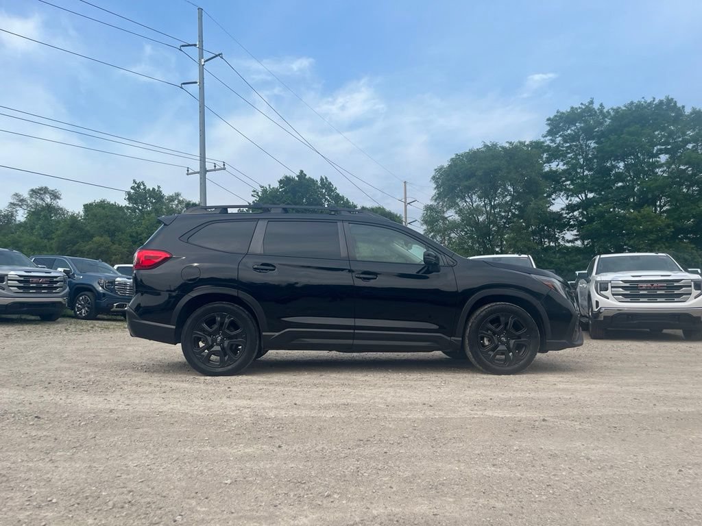 Used 2023 Subaru Ascent Onyx Edition Limited AWD/4WD image 6