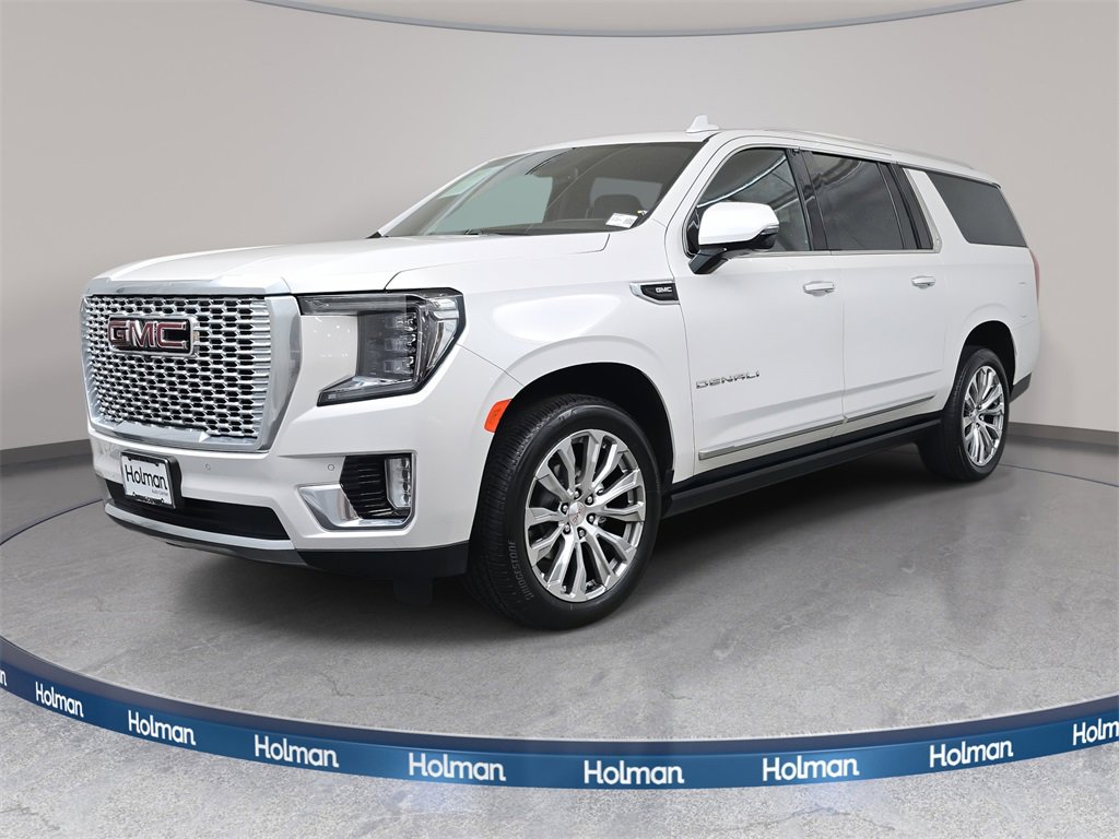 Used 2022 GMC Yukon XL Denali image 1