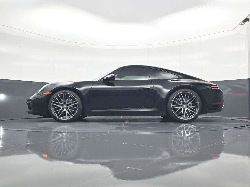 Used 2024 Porsche 911 Carrera 4 image 24