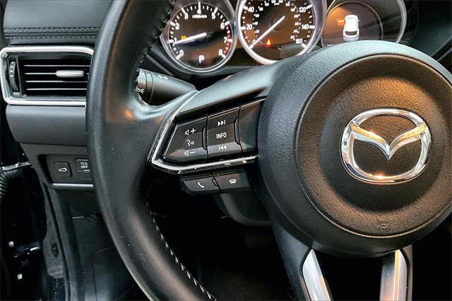 Used 2019 MAZDA CX-5 Touring image 10