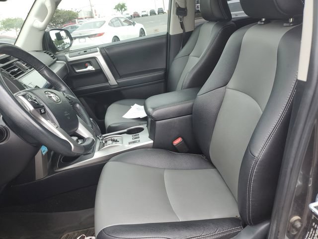 Used 2018 Toyota 4Runner SR5 Premium AWD/4WD image 15