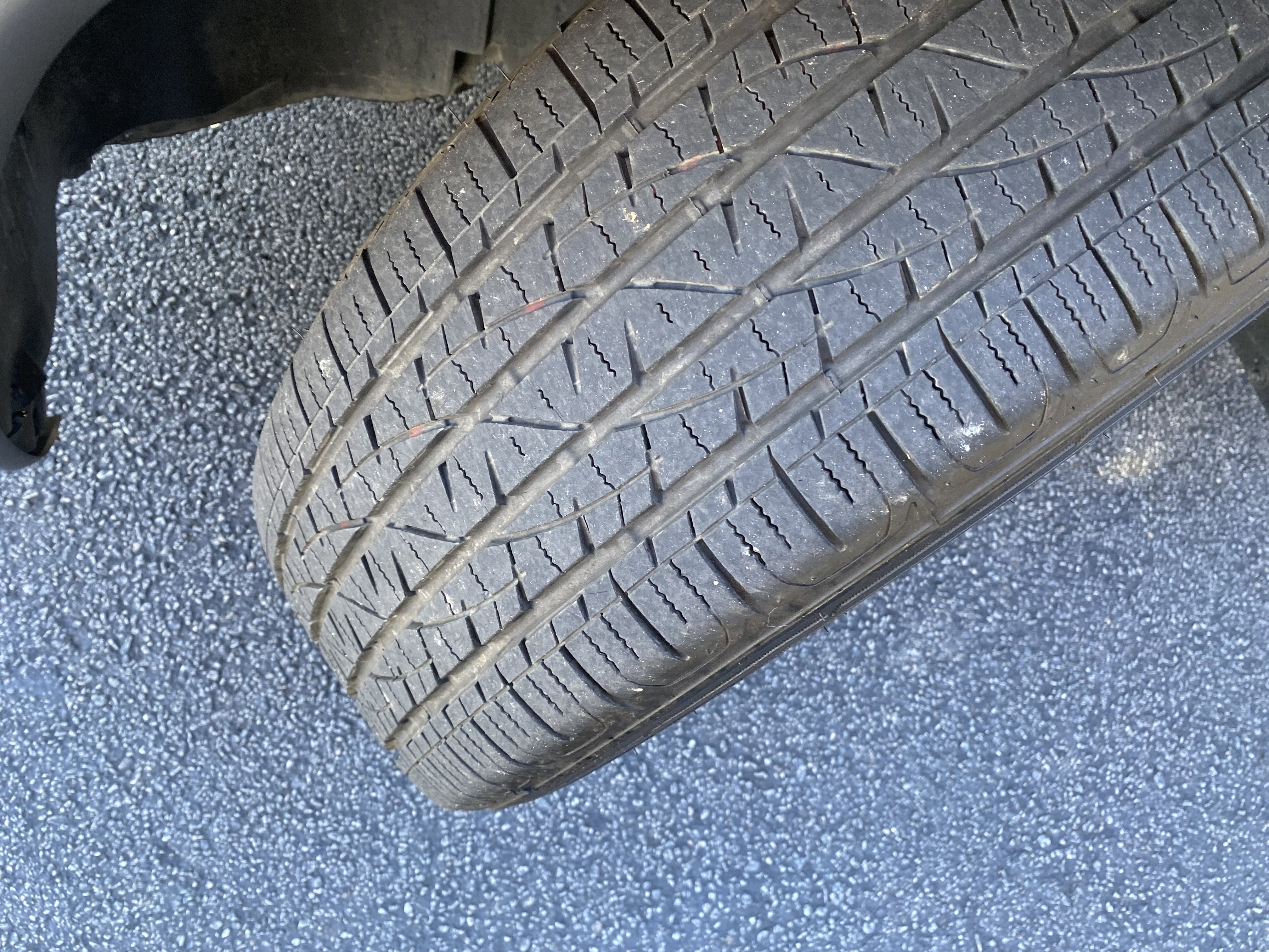 Used 2024 Jeep Compass Latitude image 12