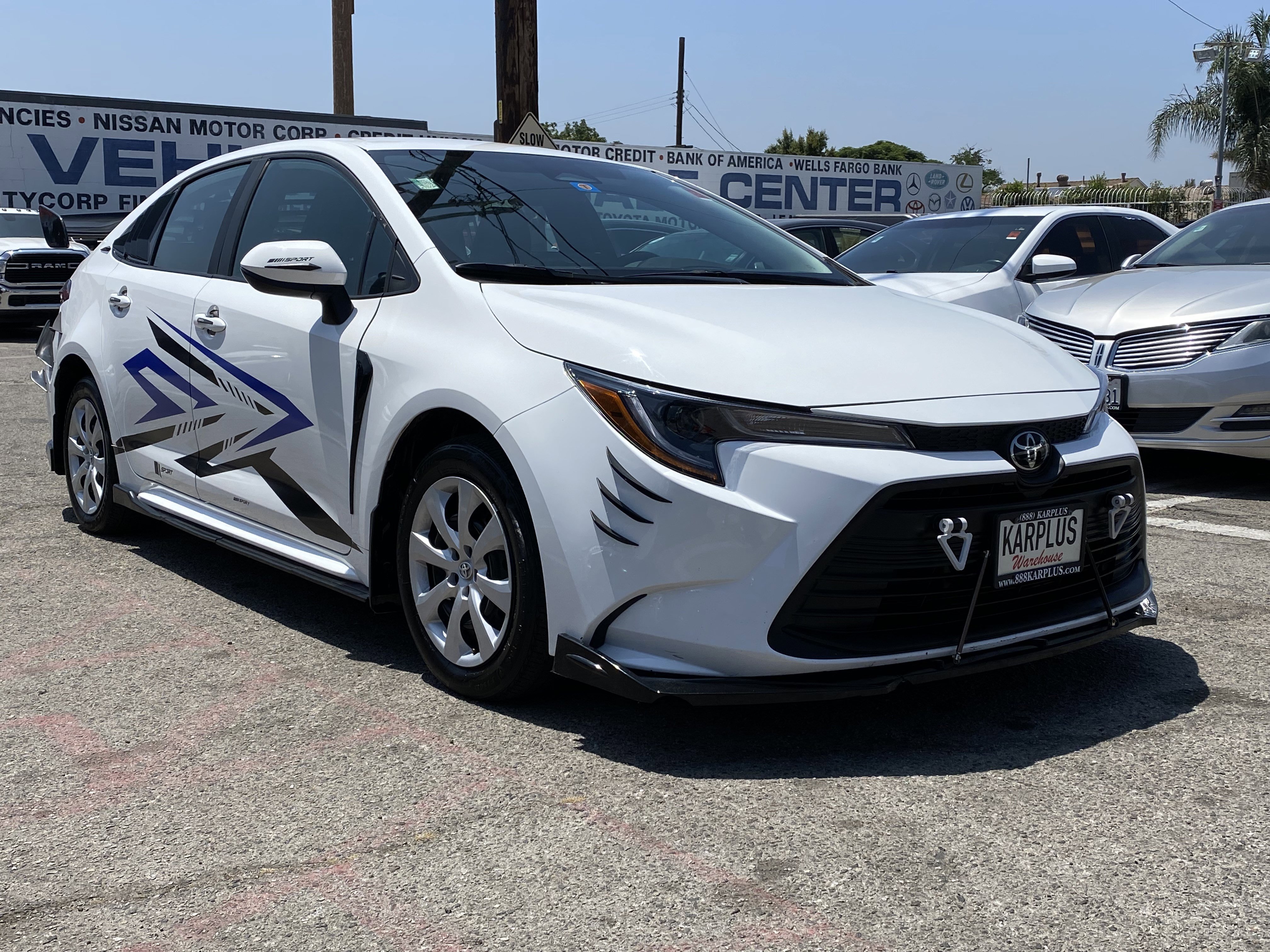 Used 2024 Toyota Corolla LE image 4
