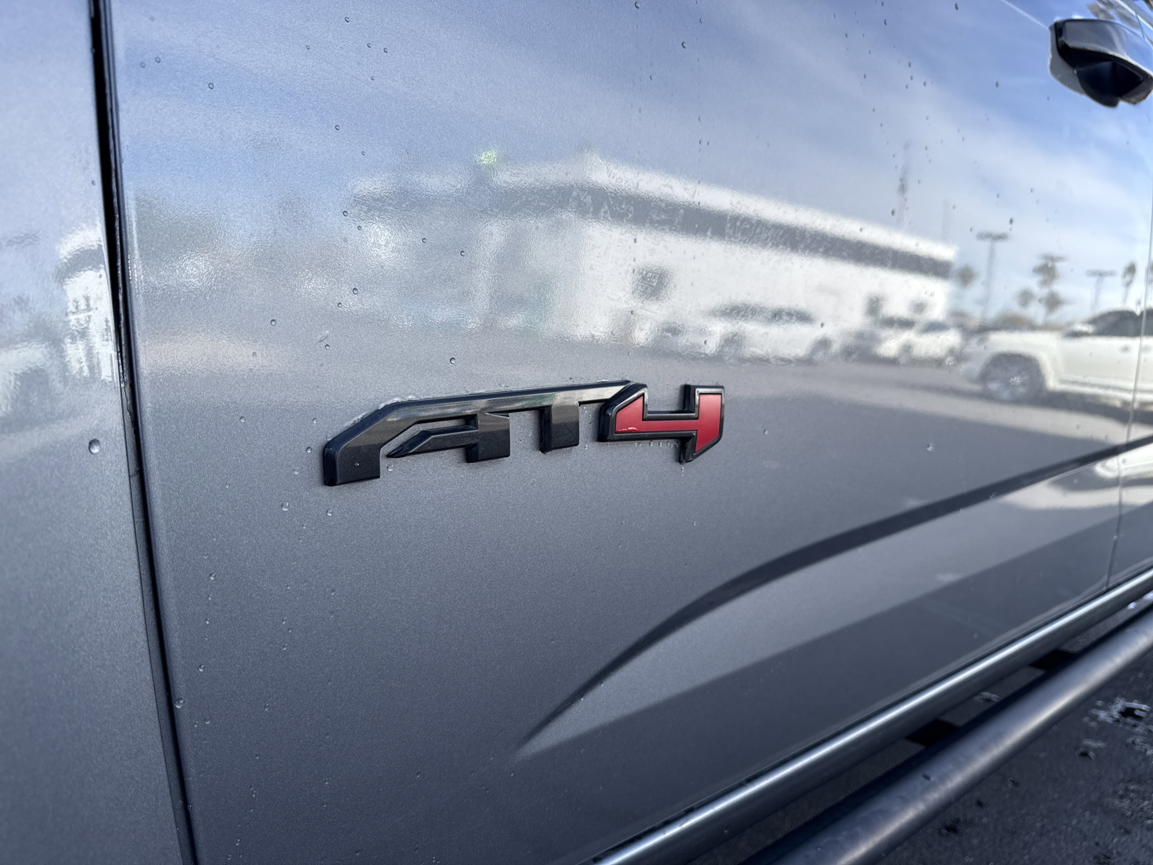 Used 2022 GMC Canyon AT4 image 6