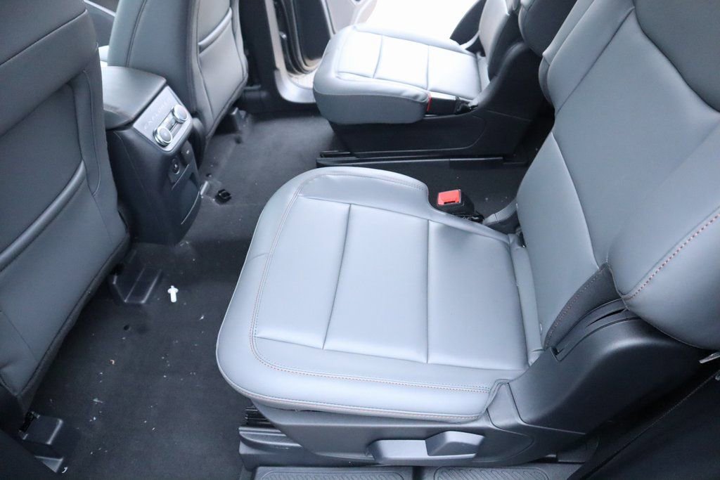 New 2026 Ford Explorer Active w/ Active Comfort Package image 11