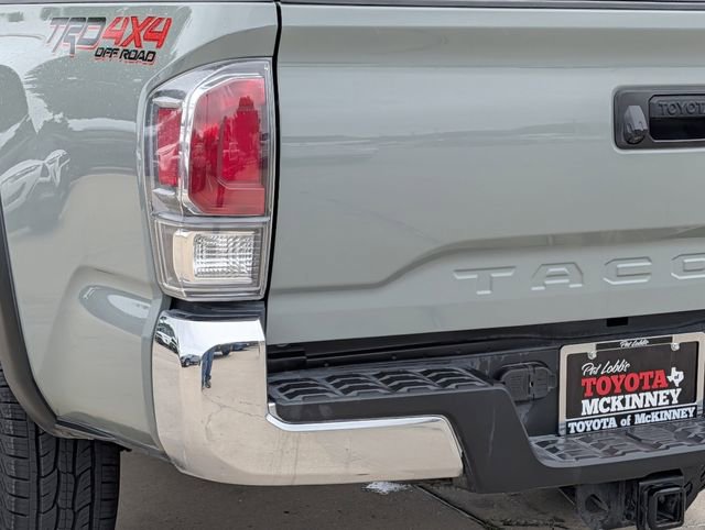 Certified 2023 Toyota Tacoma TRD Off-Road AWD/4WD image 8