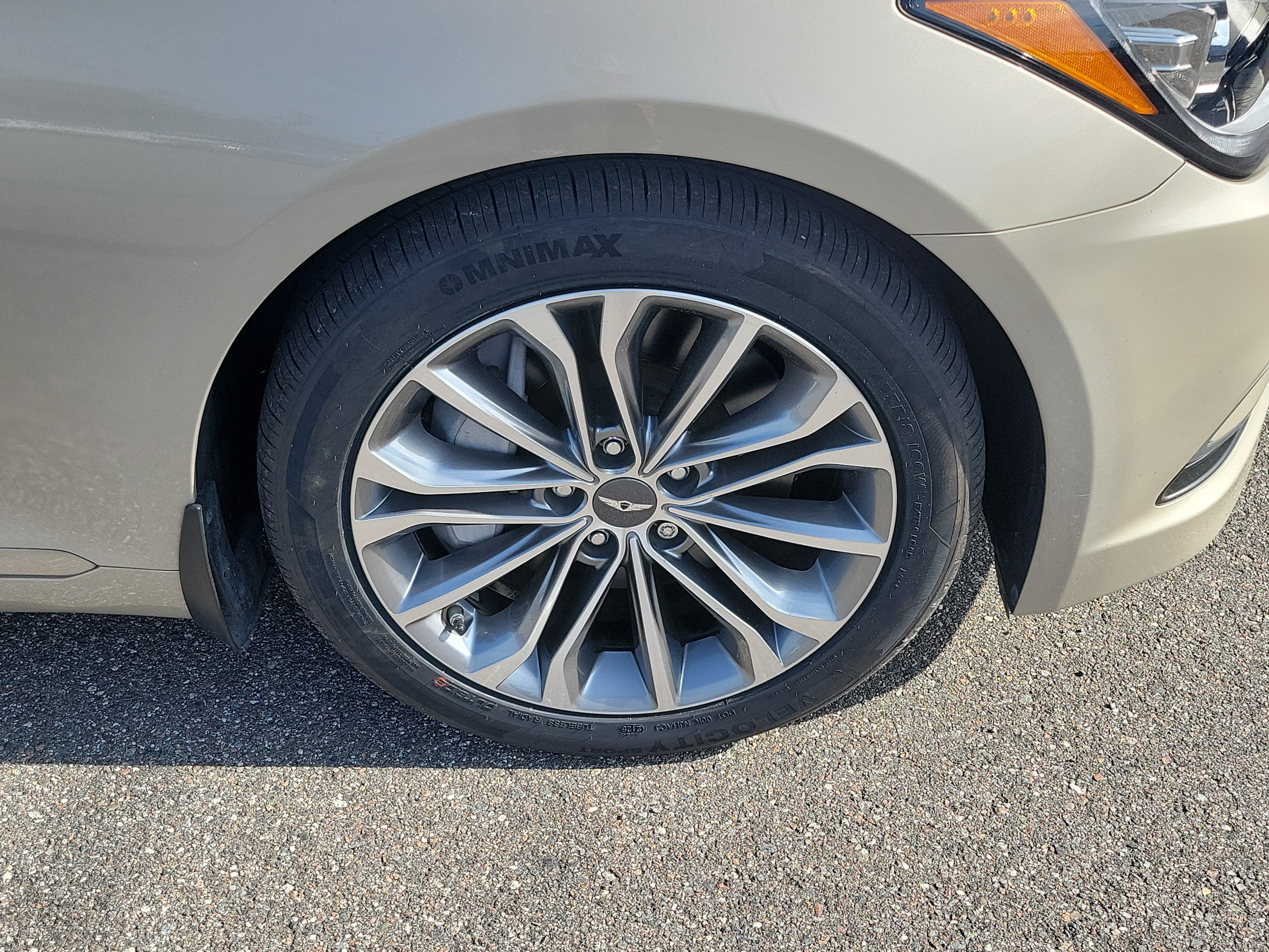 Used 2015 Hyundai Genesis 3.8 w/ Option Group 03 RWD image 41