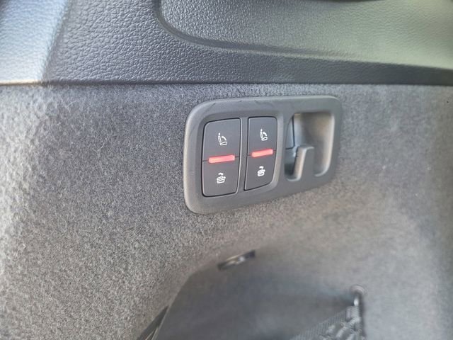 Used 2022 Audi Q7 3.0T Premium Plus image 11