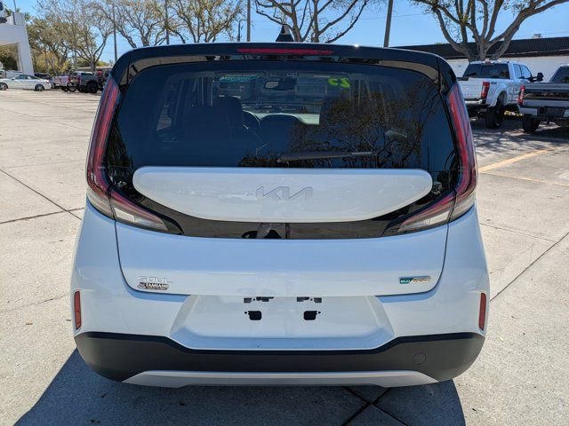 Used 2025 Kia Soul EX image 5