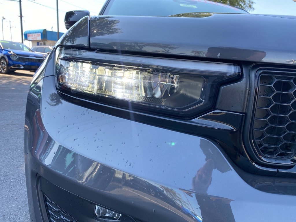 Used 2022 Jeep Grand Cherokee Trailhawk image 8