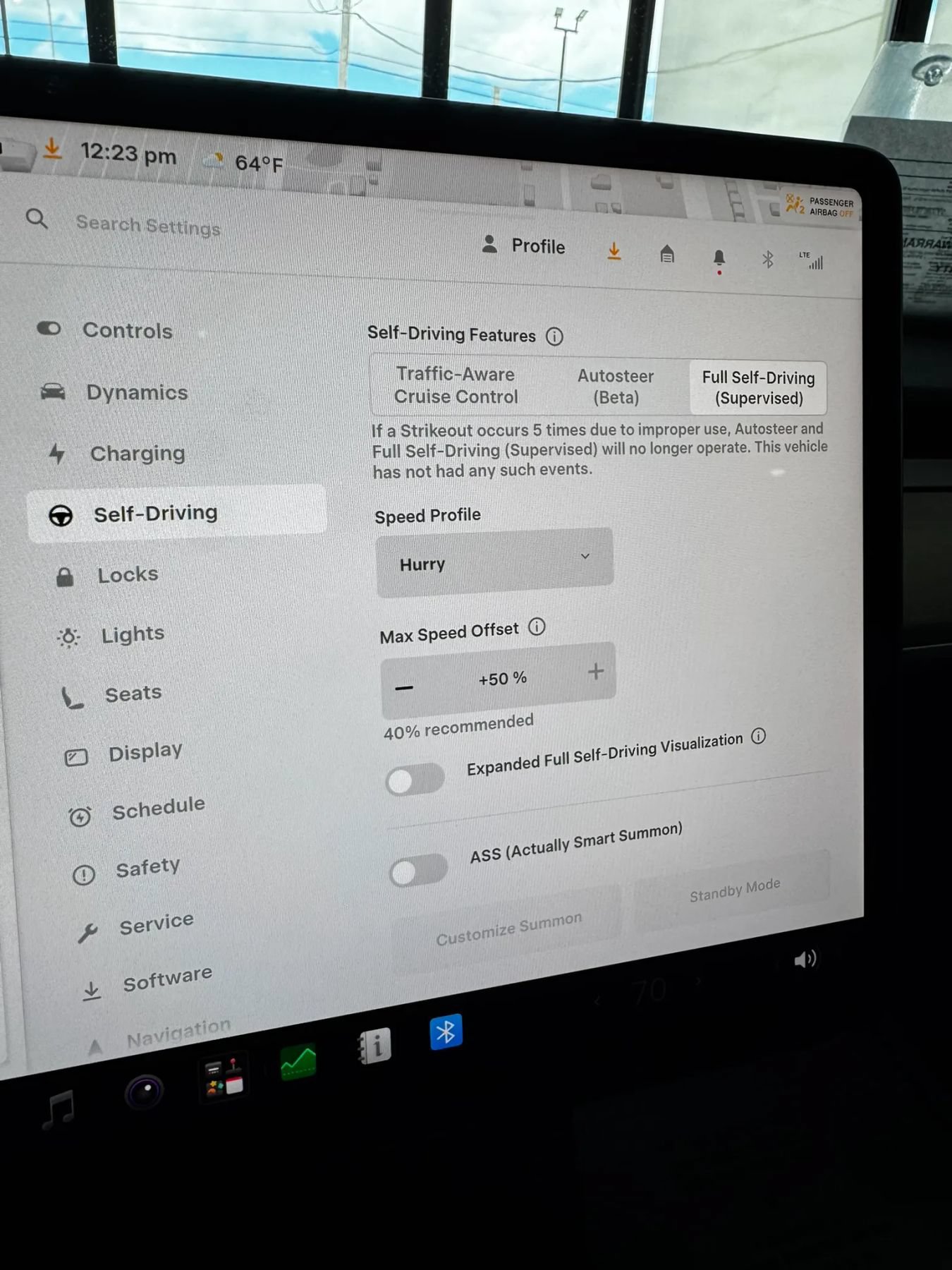 Used 2023 Tesla Model 3 Standard Range RWD image 29