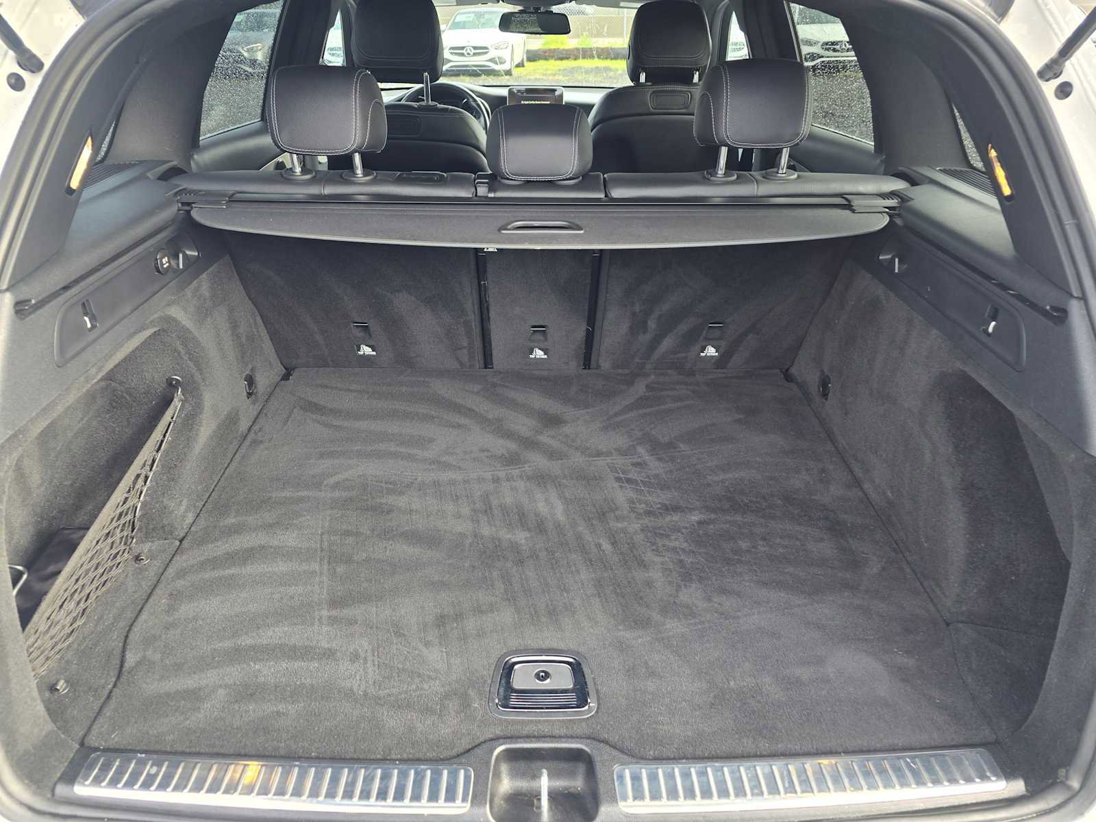 Used 2019 Mercedes-Benz GLC 300 4MATIC image 16