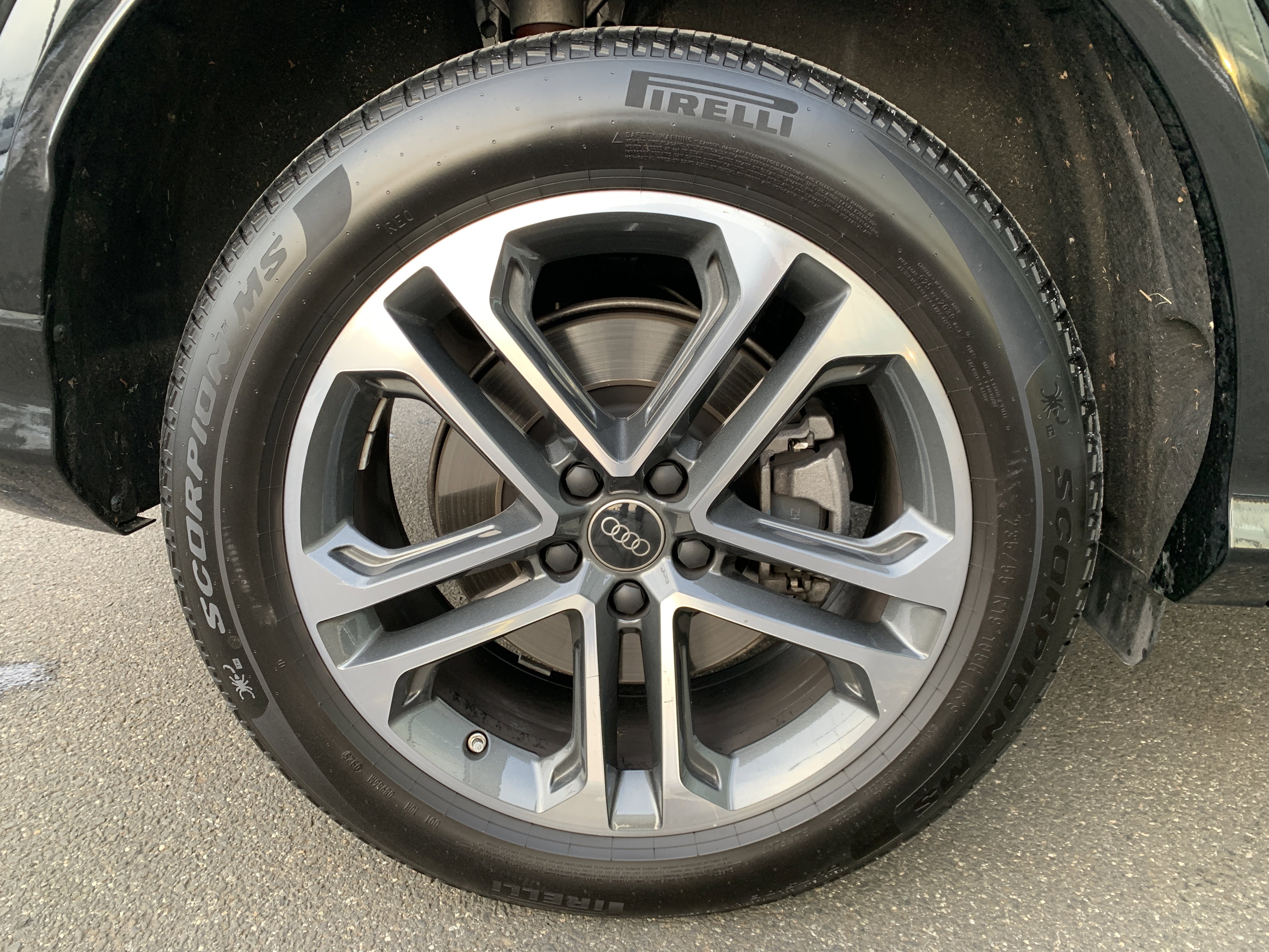 Certified 2025 Audi Q5 Premium w/ Convenience Package image 23
