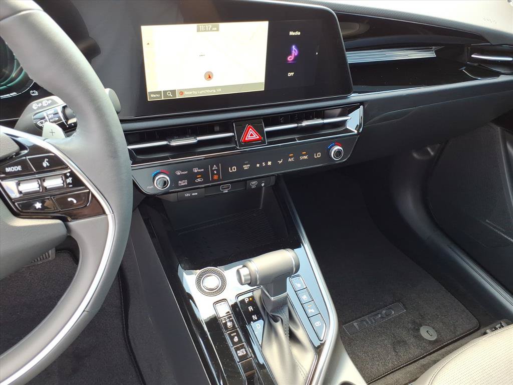 New 2026 Kia Niro FWD image 25