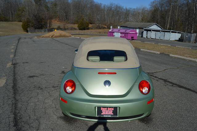 Used 2008 Volkswagen Beetle S image 11