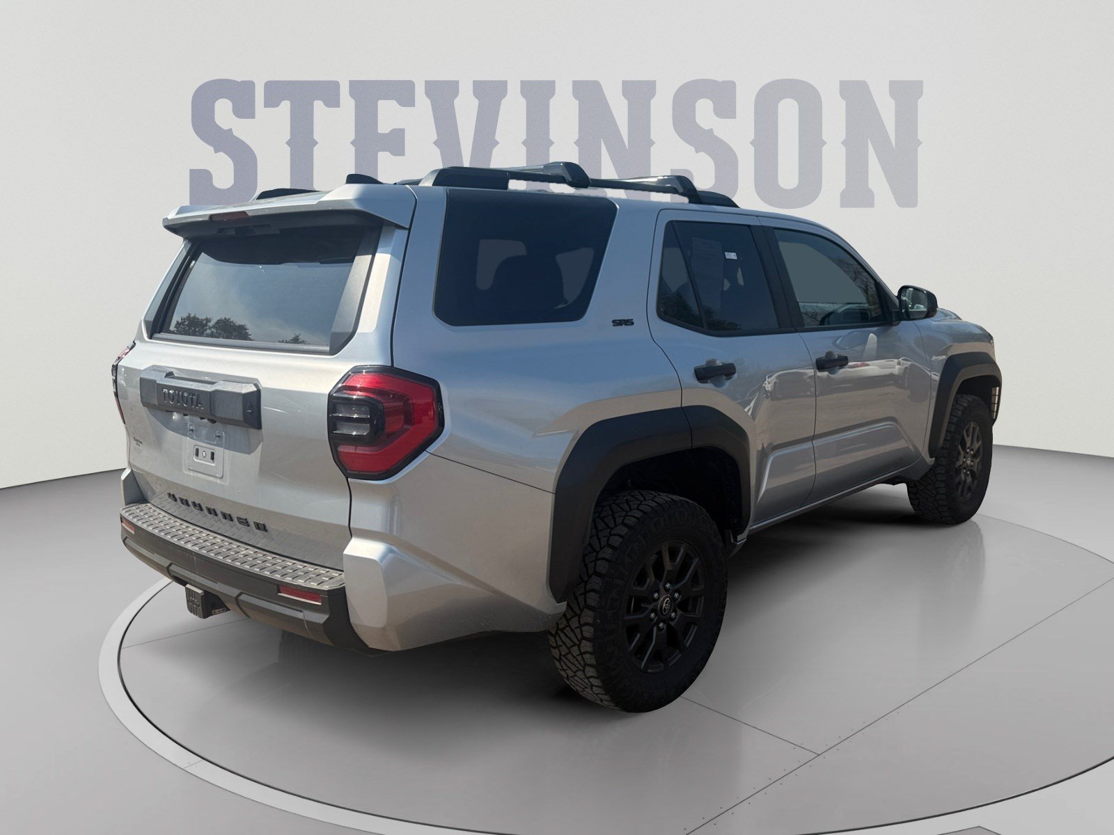 Used 2025 Toyota 4Runner SR5 RWD image 5