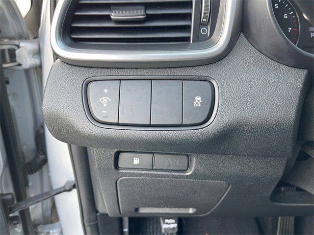 Used 2020 Kia Sorento L image 30