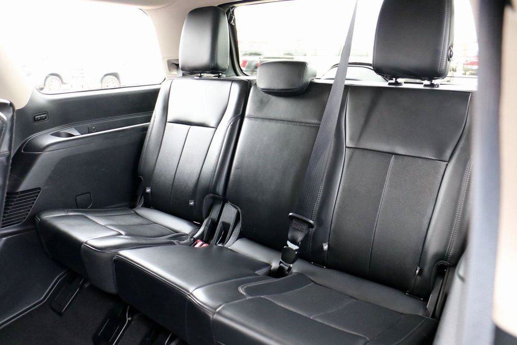 Used 2024 Ford Expedition XLT image 23